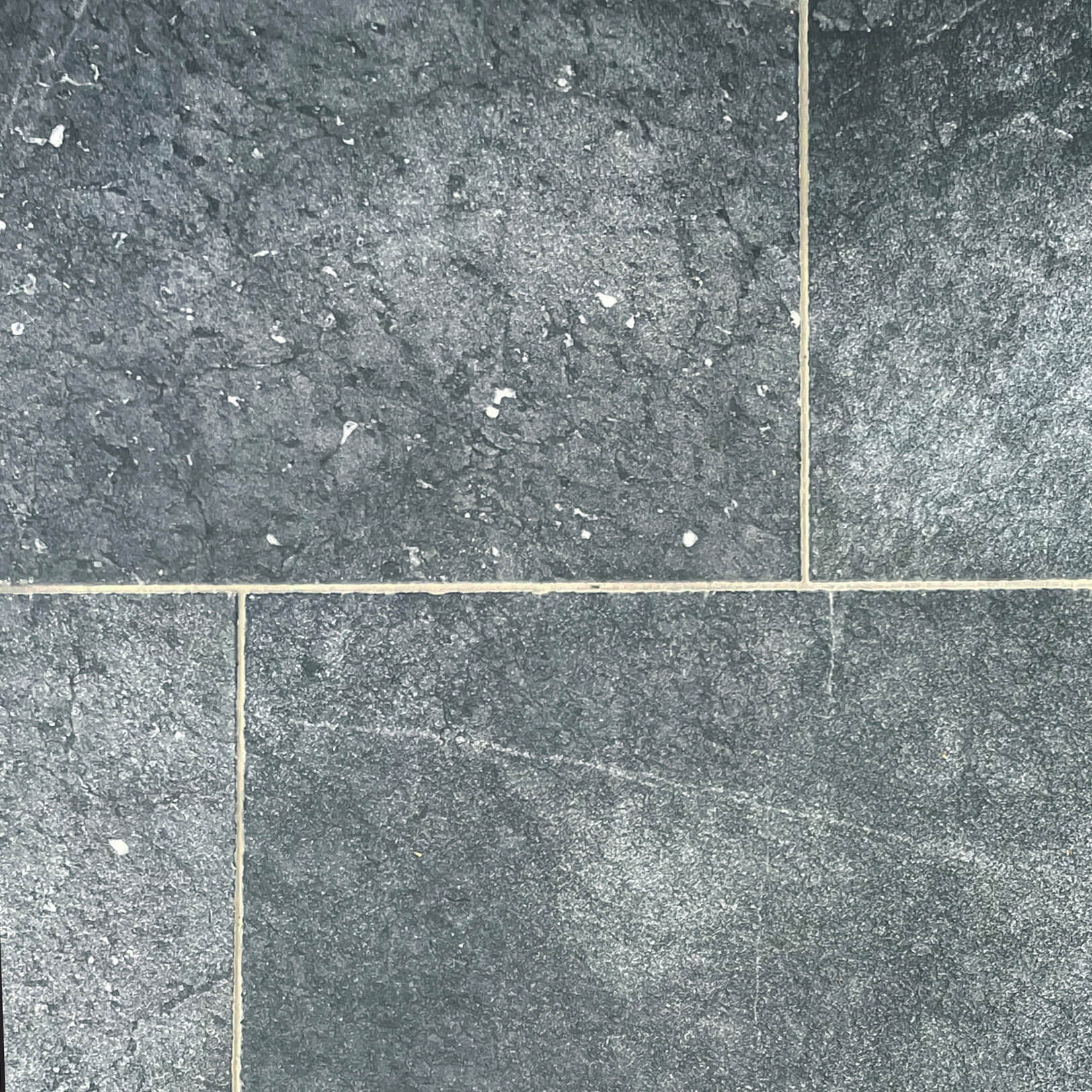 Bodenplatte aus Blaustein OCEAN BLUE Sablée Brossée - Minéral Naturstein